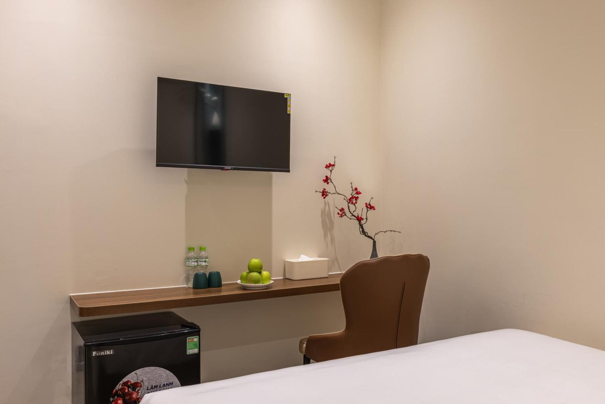 V'Luna Hotel - Managed By Thm Can Tho Buitenkant foto
