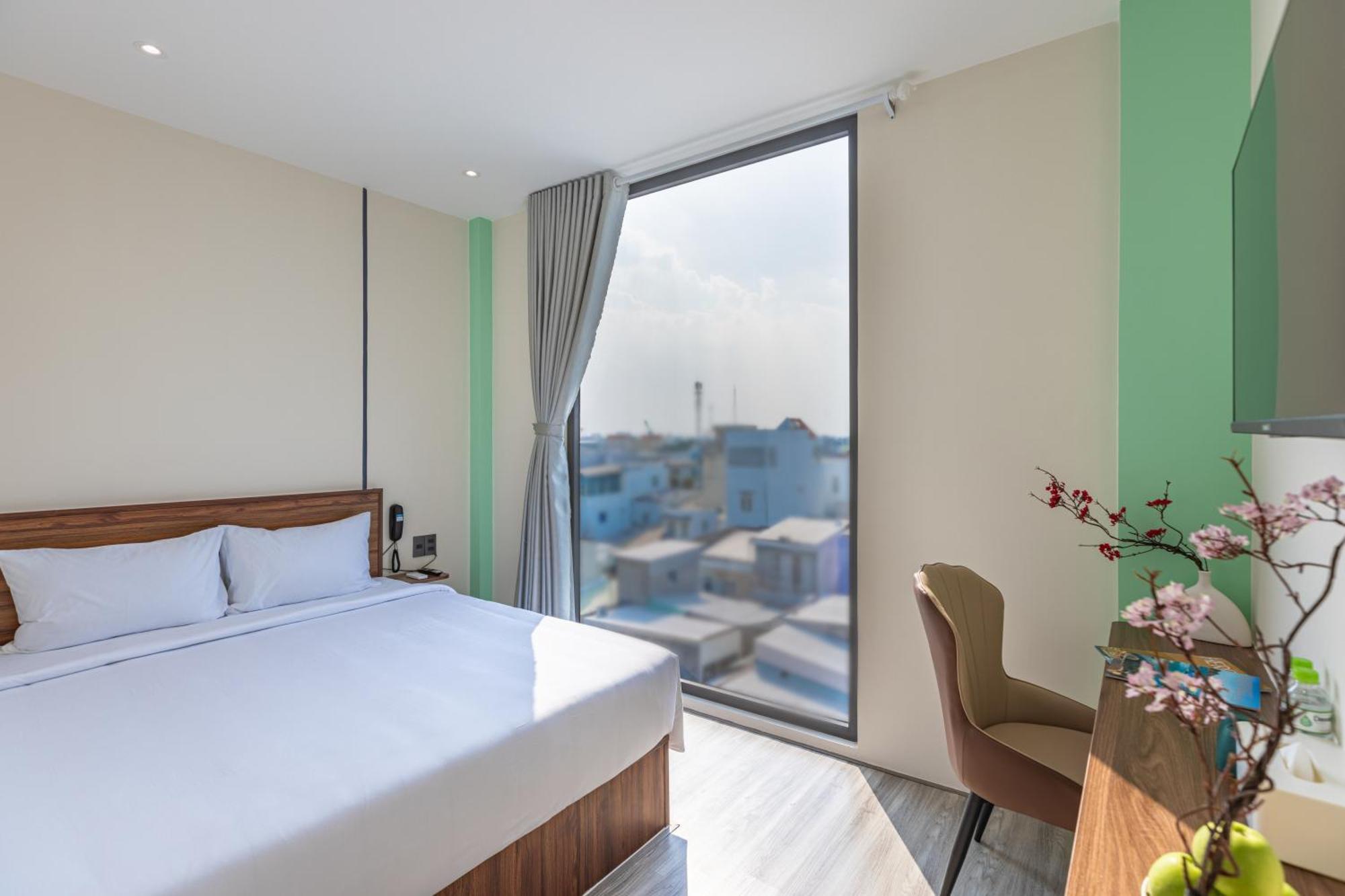 V'Luna Hotel - Managed By Thm Can Tho Buitenkant foto